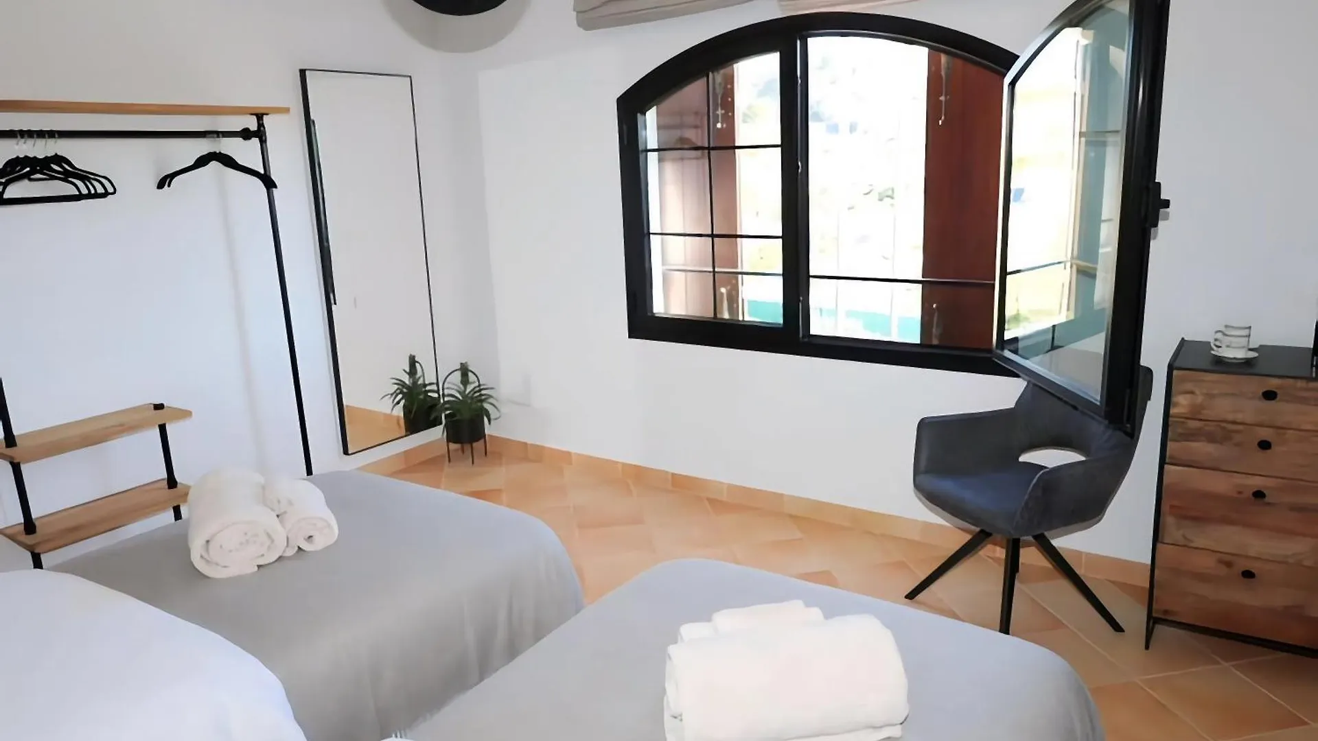 La Pina Verde Estepona 0*,  Španělsko